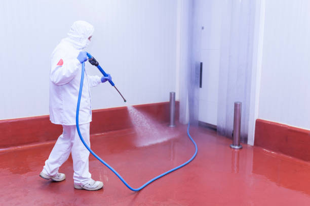 Best Animal Enclosure Cleaning  in Cape Carteret, NC